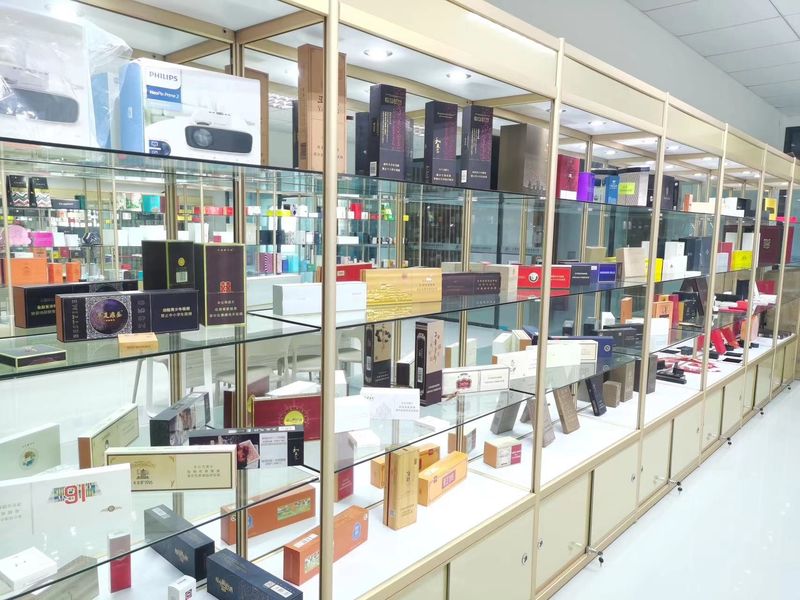 Dongguan Yongjian Paper Products Co., Ltd productielijn van de fabrikant